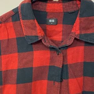 Black and Red Plaid Button Up Size Medium